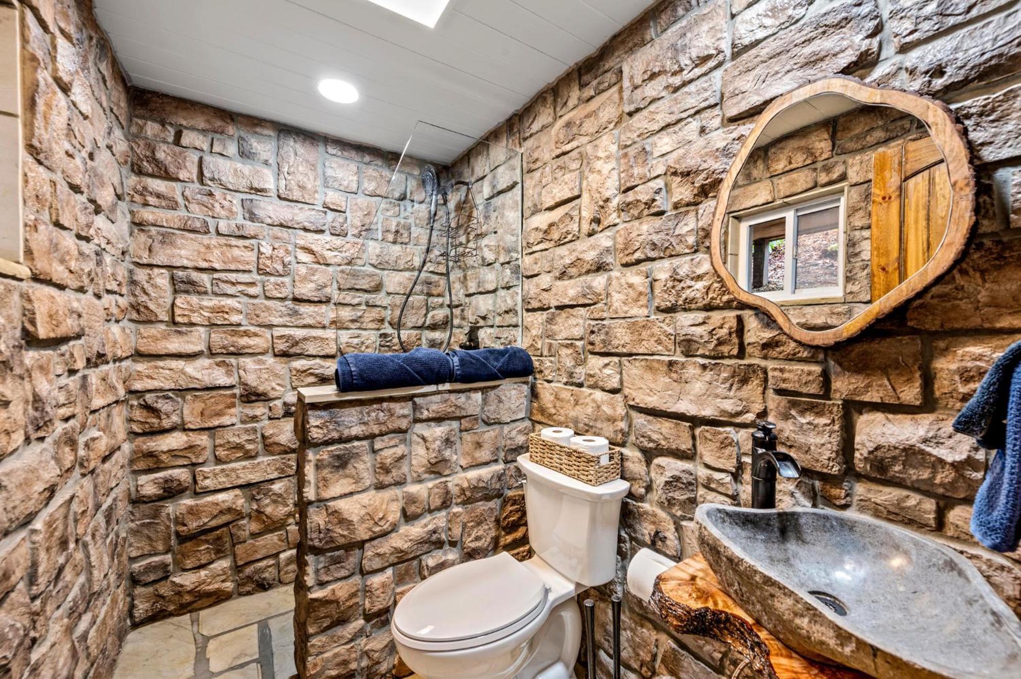 1Mile Downtown, Handicap Ramp, Hot Tub, Game Room Gatlinburg Bagian luar foto