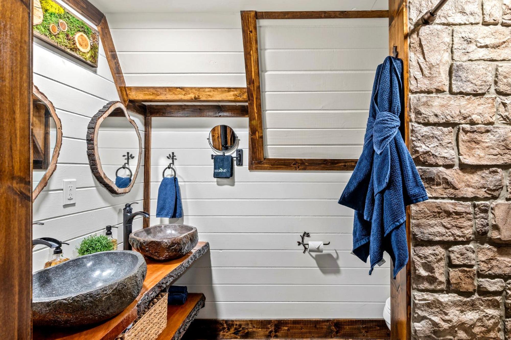 1Mile Downtown, Handicap Ramp, Hot Tub, Game Room Gatlinburg Bagian luar foto